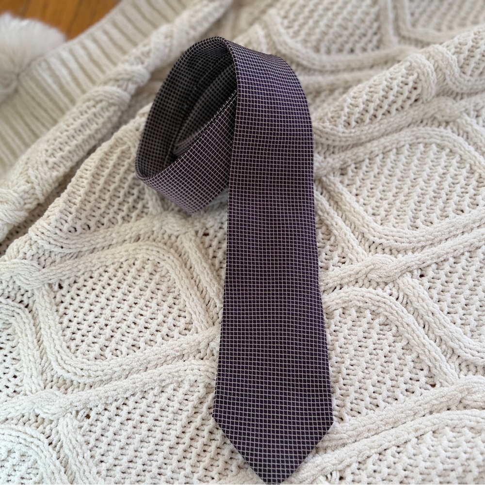 Ralph Lauren Black Label Vintage 100% Silk Tie. Dark purple. Classic